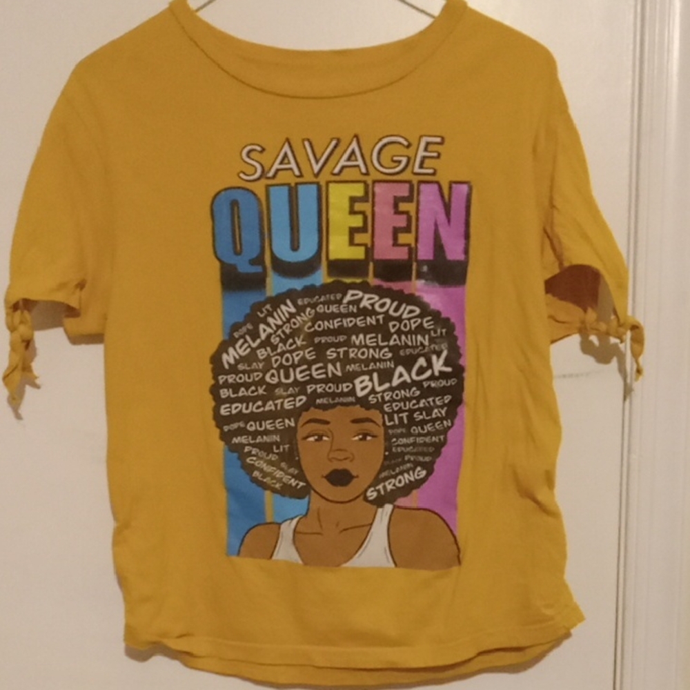 Yellow 'Savage Queen' Graphic T-Shirt